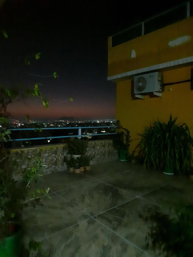 Guest house Yellow Heights 2*