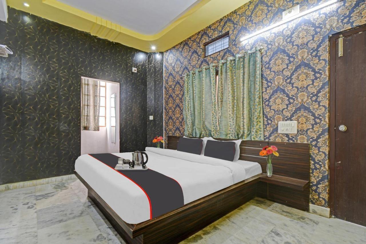 Capital O 84197 Umaid Villa Hotel Udaipur