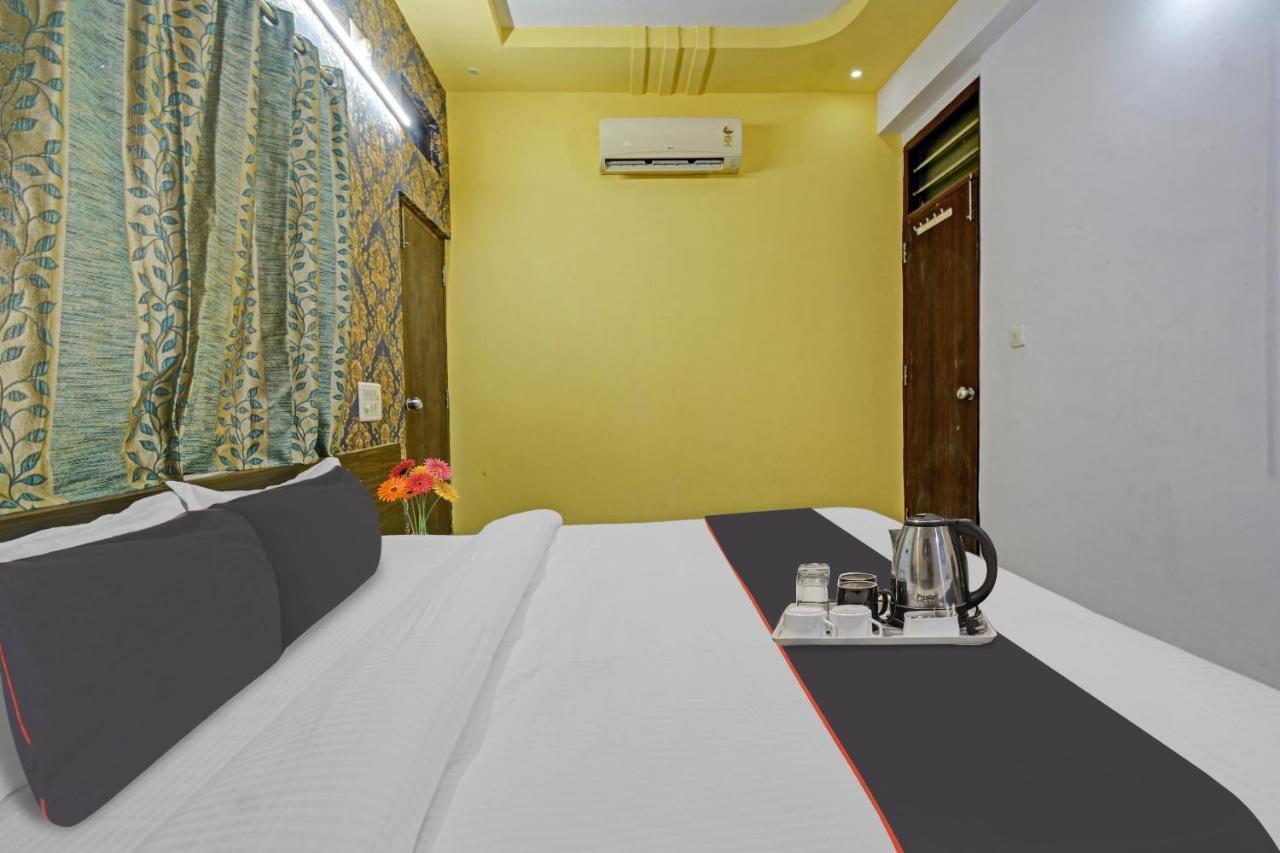 Capital O 84197 Umaid Villa Hotel 3*