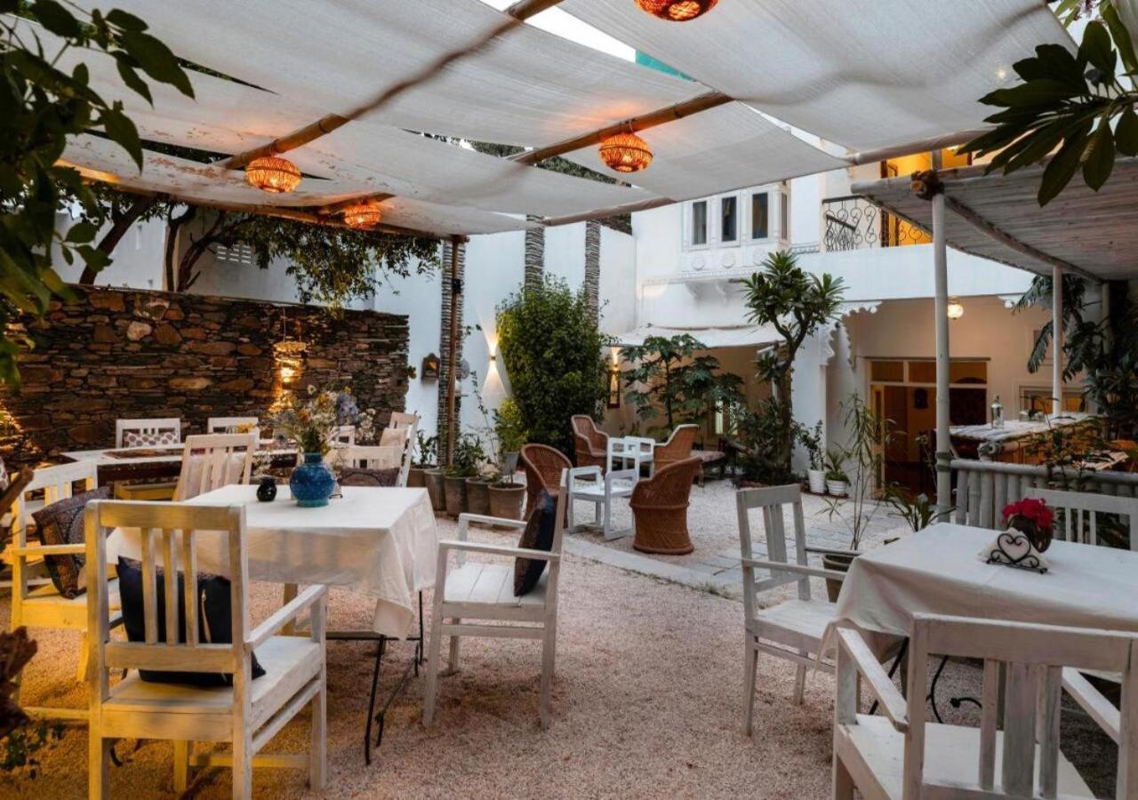 Hibiscus 3* Udaipur