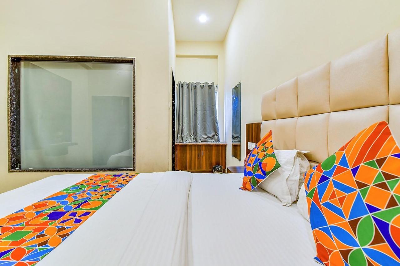 Hotel Fabexpress Dosa Plaza 3*