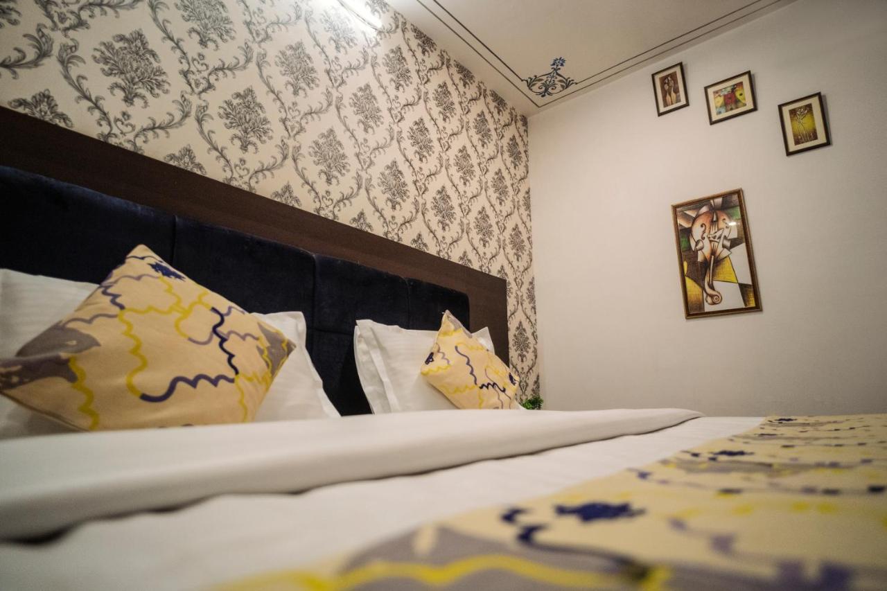 Hotel Tripli Arunoday Palace 3*