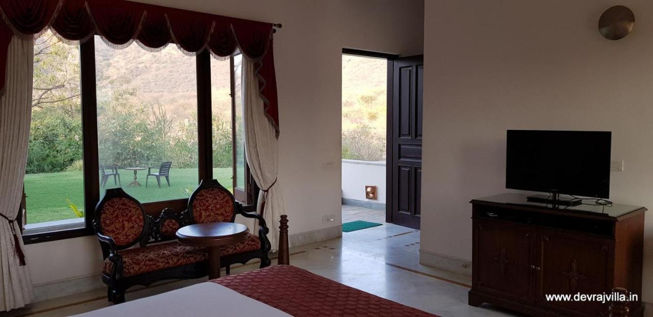 Devraj Villa-luxury Pool