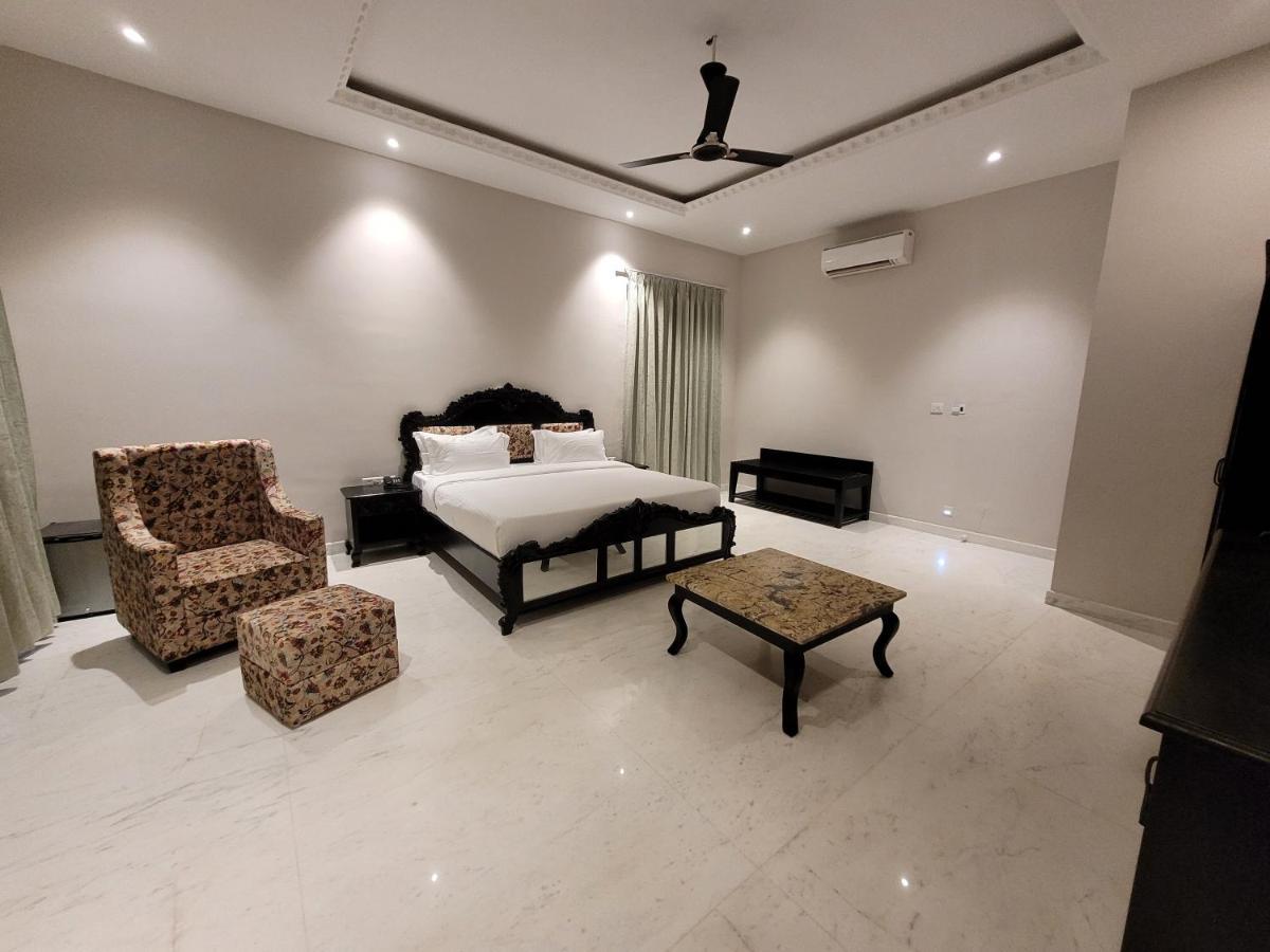Hotel Surya Uday *