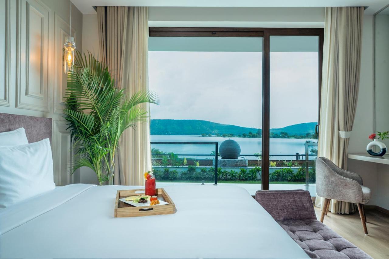 Zana Lakeview - Scenic Lakeside 5*
