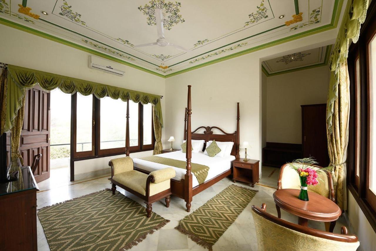 Devraj Villa-luxury Pool 4*