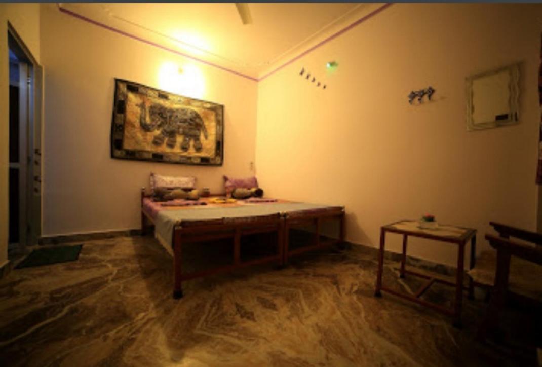 Guest house Yellow Heights