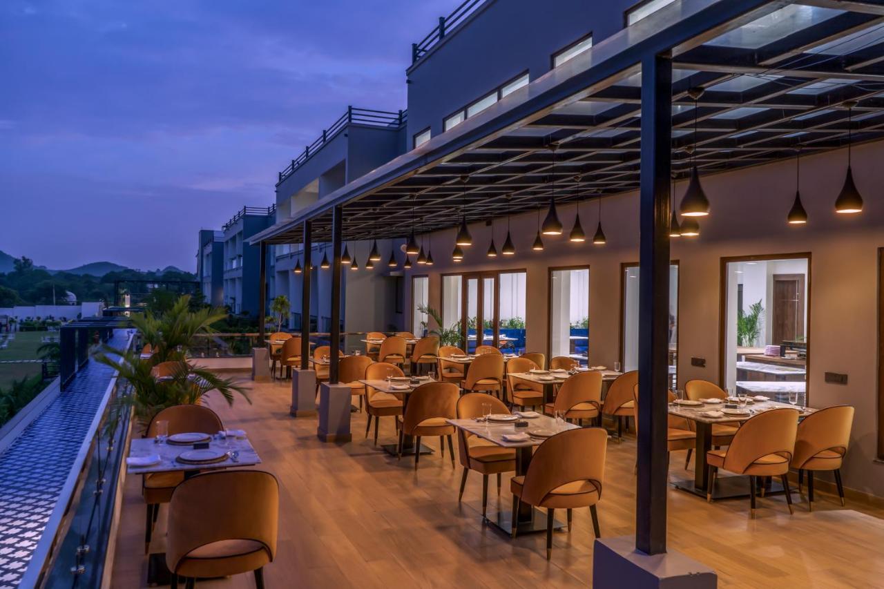 Hotel Zana Lakeview - Scenic Lakeside 5*