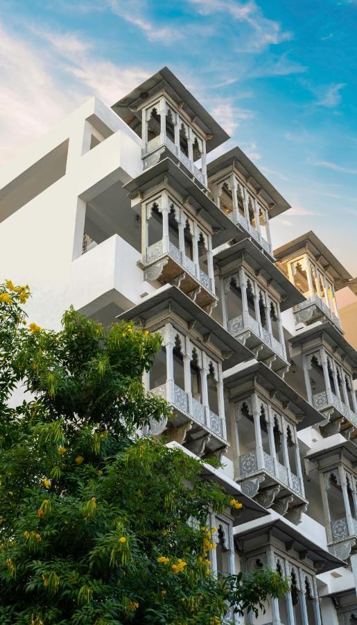 Hibiscus 3* Udaipur