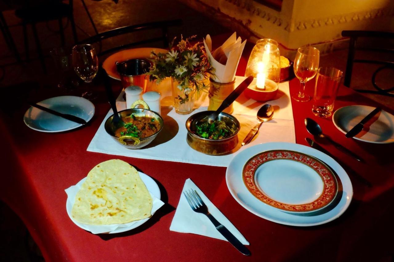 Hotel Hibiscus Udaipur