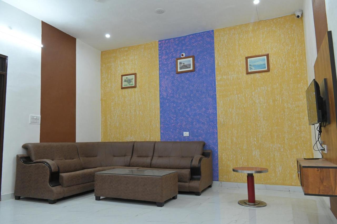 Apni Haveli Hotel