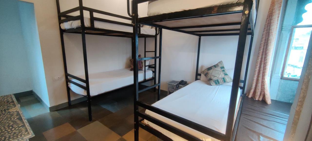 Hibiscus 3* Udaipur