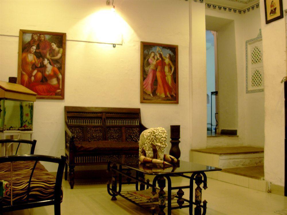 Natural Hotel Udaipur