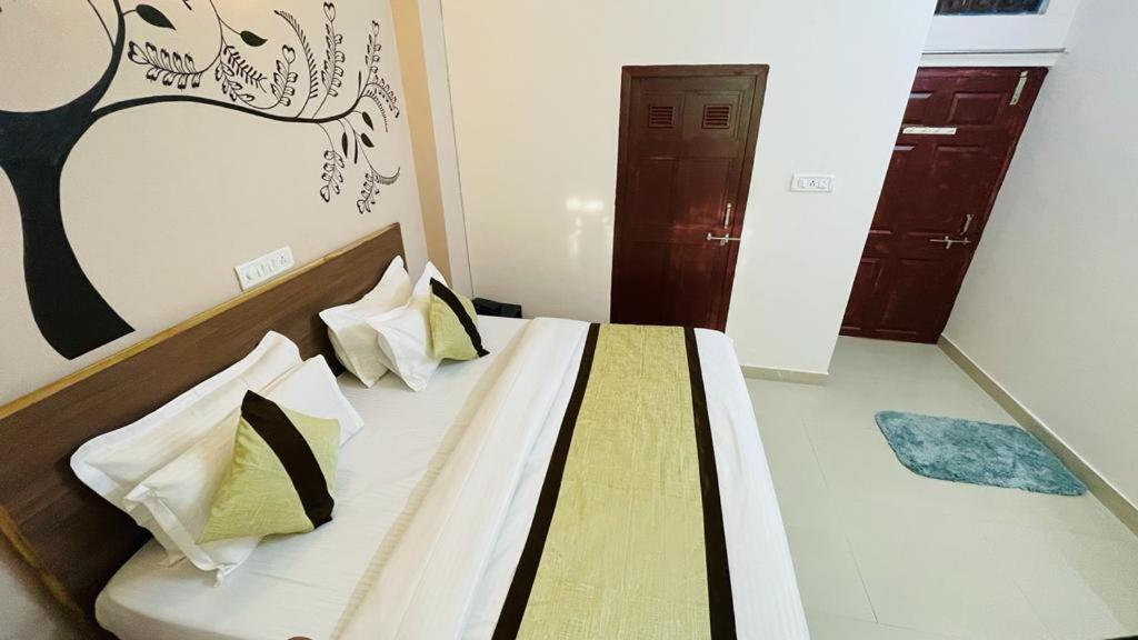 Hotel Nayee Haveli 3*