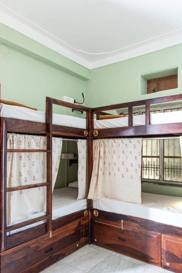 Mantra Hostel