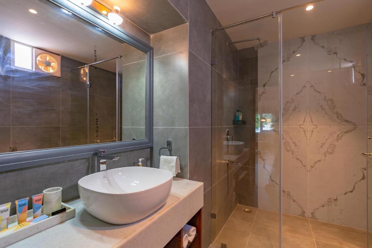 Guest house 1 Amiras - Entire At Fateh Sagar,