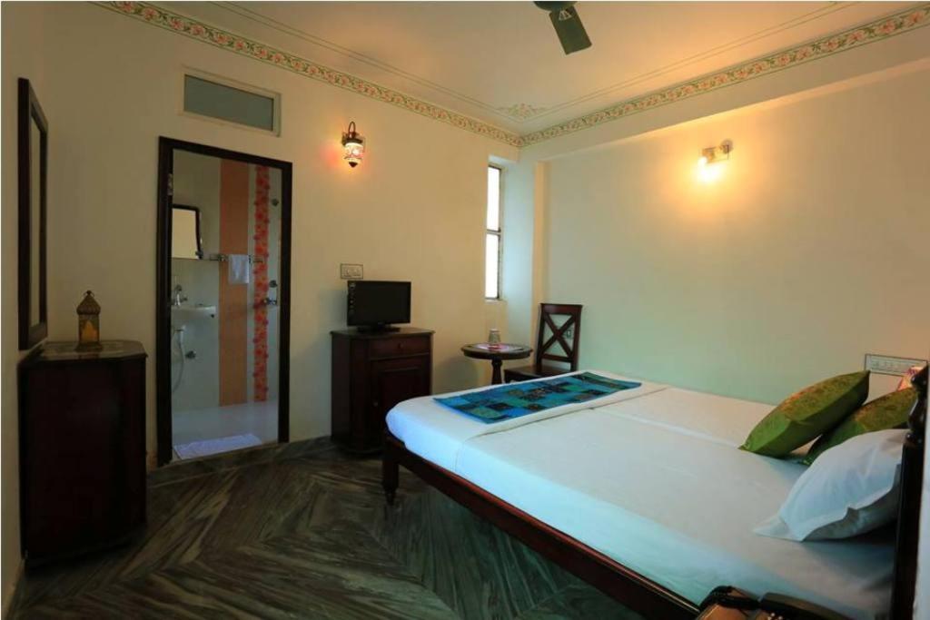 Hotel Janak Niwas
