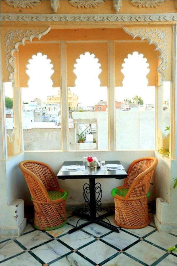 Hotel Janak Niwas 3*