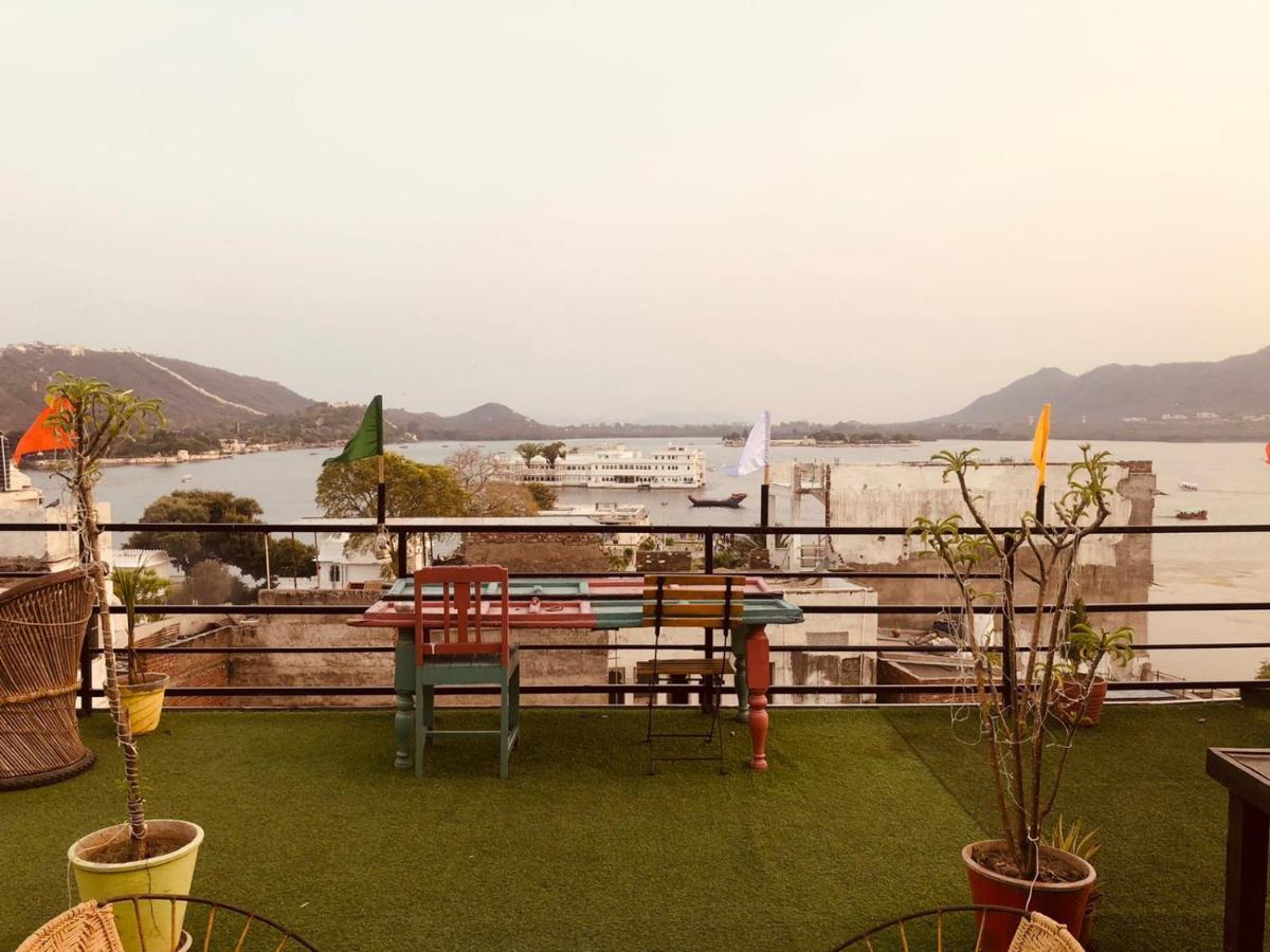 The Crown Hostel Udaipur