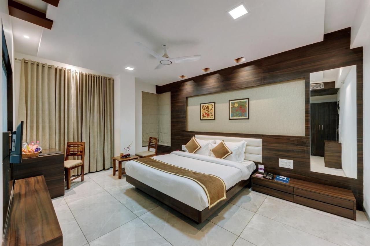 Hotel Click Suryaprakash