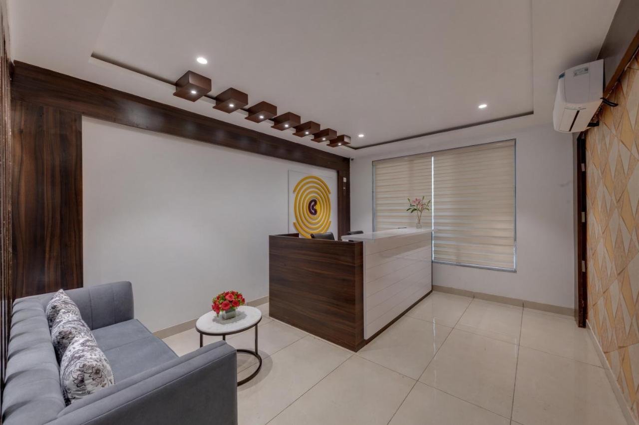 Click Suryaprakash Hotel 3*