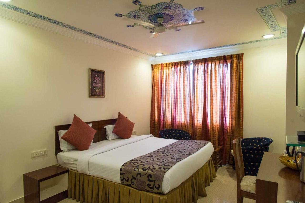 Collection O Hotel Orbit Udaipur