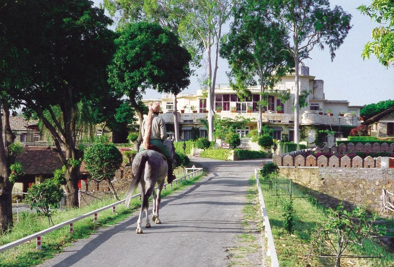 Hotel Shikarbadi - By The Lake Heritage By Hrh Group Of Udaipur