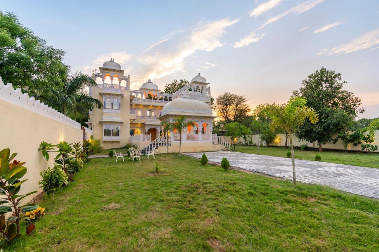 Villa Stayvista's Panna Garh - Rajsamand - Private Pool With Bar & Indoor-outdoor Activities Udaipur