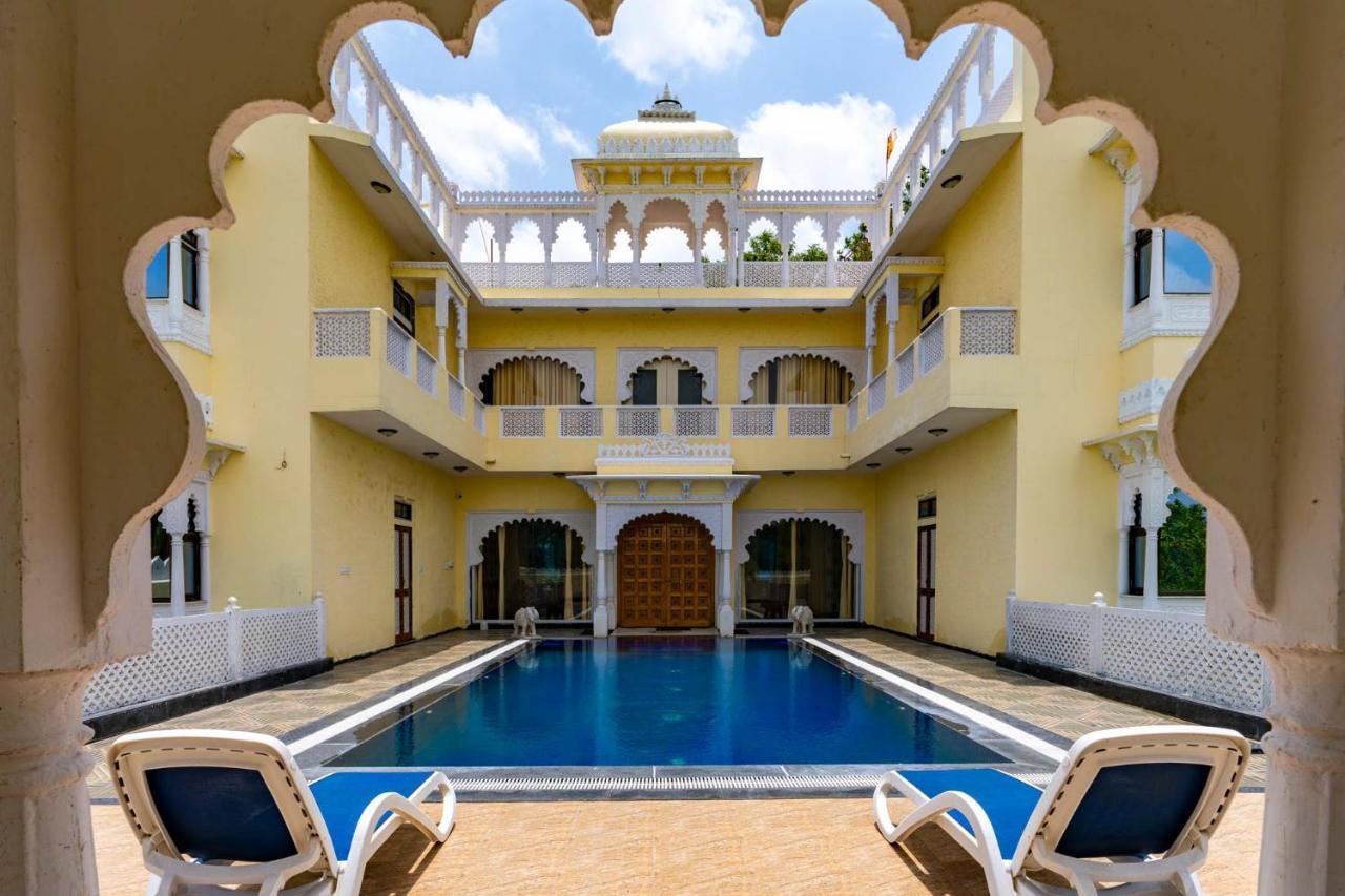 Stayvista's Panna Garh - Rajsamand - Private Pool With Bar & Indoor-outdoor Activities Udaipur
