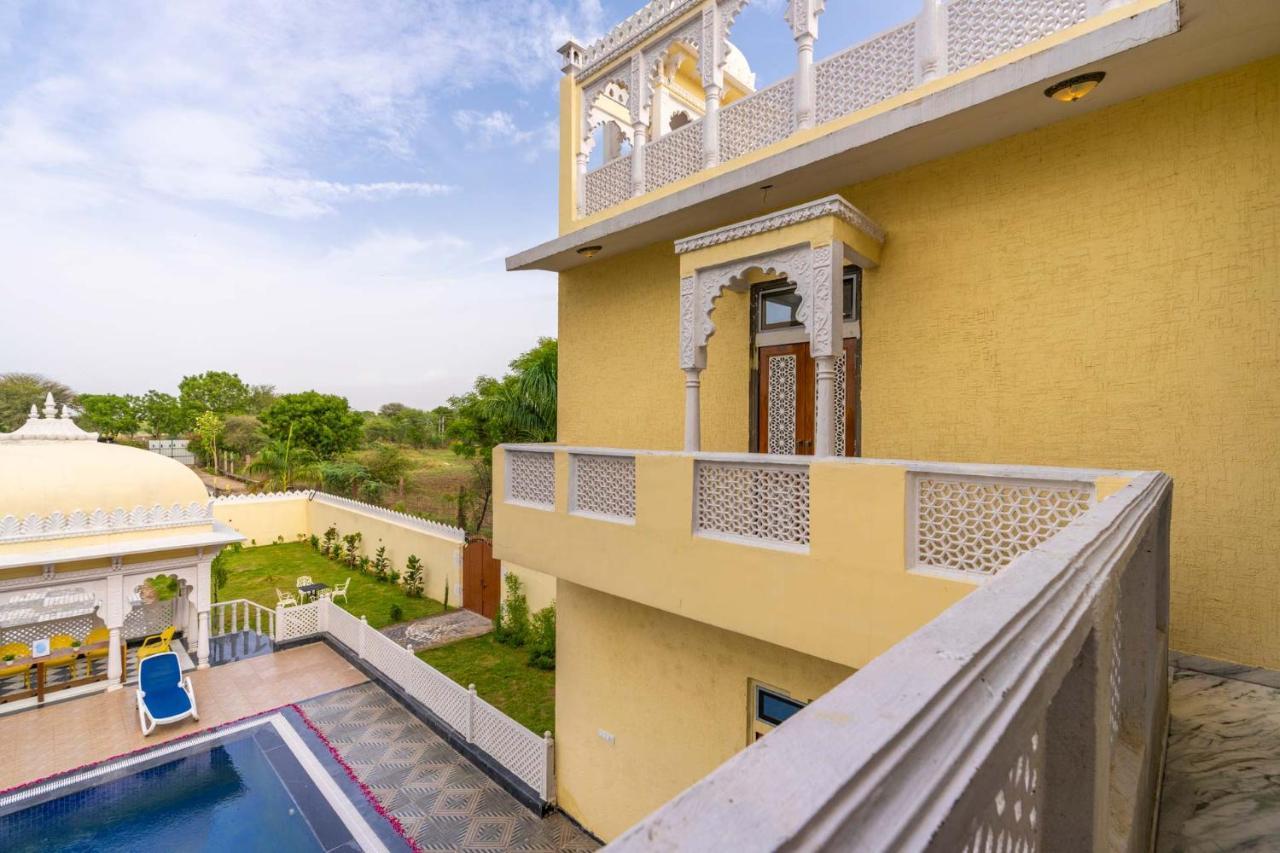 Stayvista's Panna Garh - Rajsamand - Private Pool With Bar & Indoor-outdoor Activities Villa *