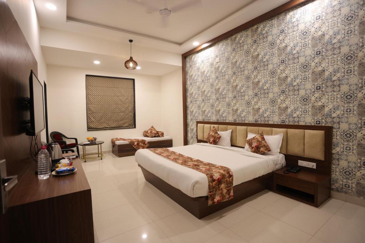 Bhairav Bagh With Swimming Pool Hotel Udaipur