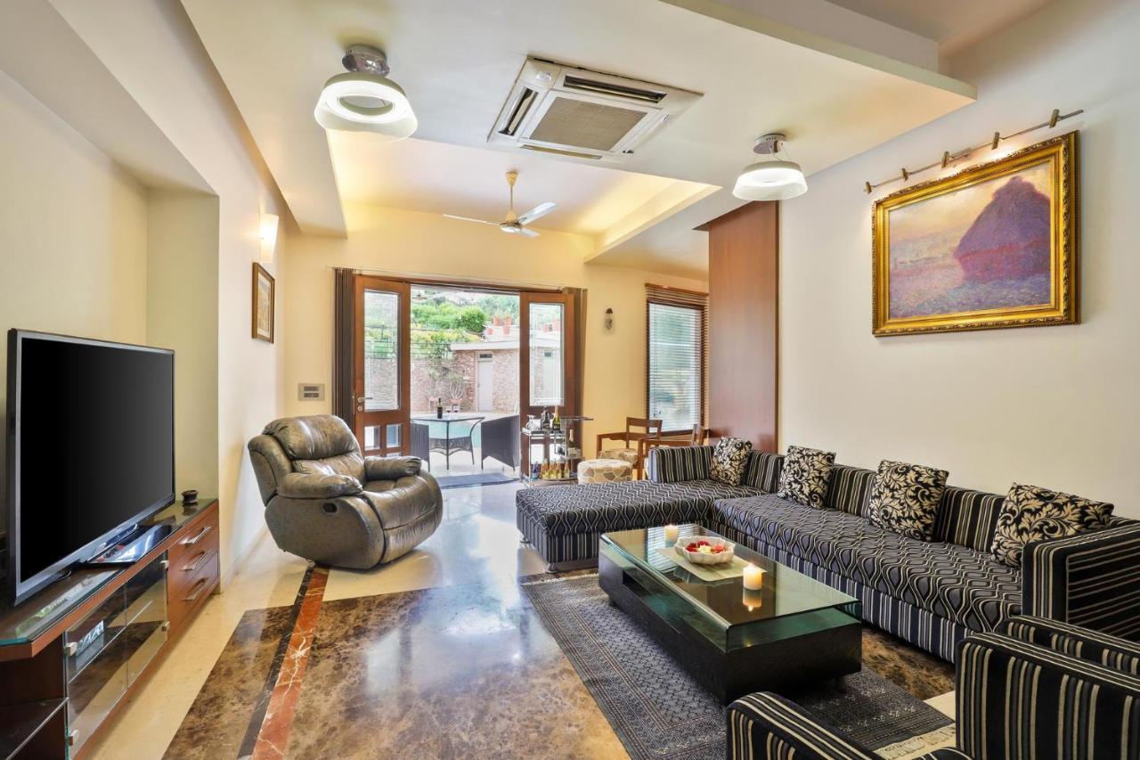 Stayvista's Prakriti Farms With Outdoor Pool, Complimentary Breakfast And Hi-tea Villa *