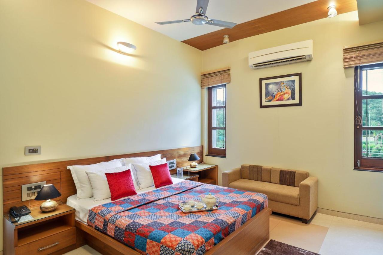 Stayvista's Prakriti Farms With Outdoor Pool, Complimentary Breakfast And Hi-tea * Udaipur