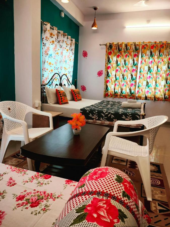 Guest house Krishna *