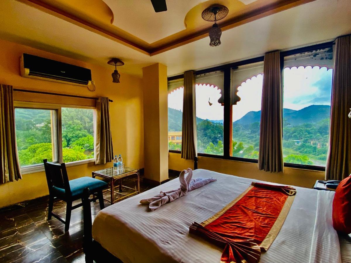 Hotel Udai Valley Resort- Top Rated In With Mountain View