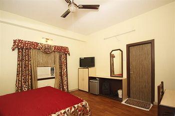 Padmini Palace Hotel 2*