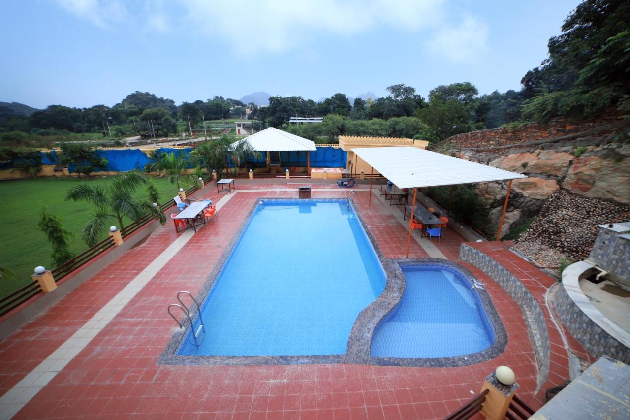 Resort Riviera Madaar