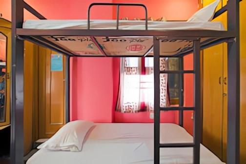 Nomadic Hostel