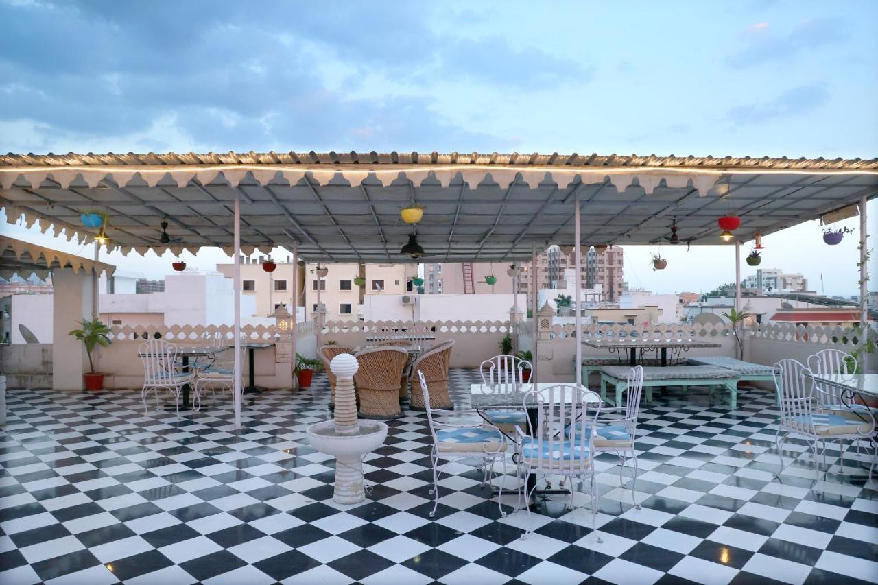 Tree Of Heaven Hotel Udaipur