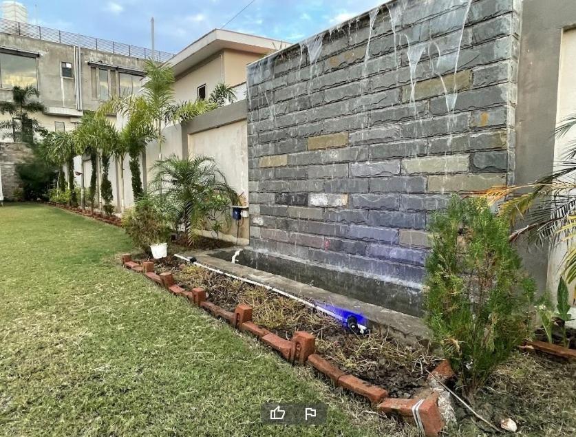 European Vibes Villa
