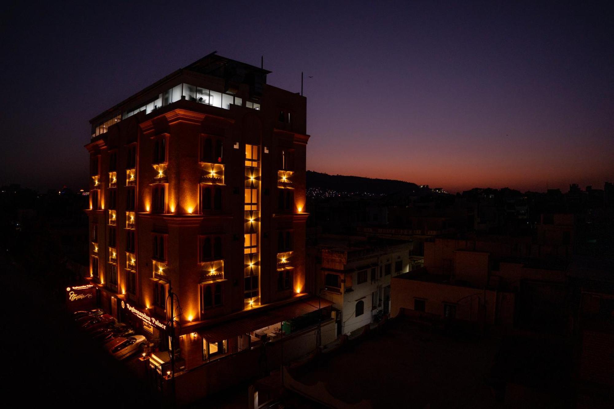 Raghunandan Palace - A Premier Boutique Stay, Center & 500 Meters From Railway Station Udaipur