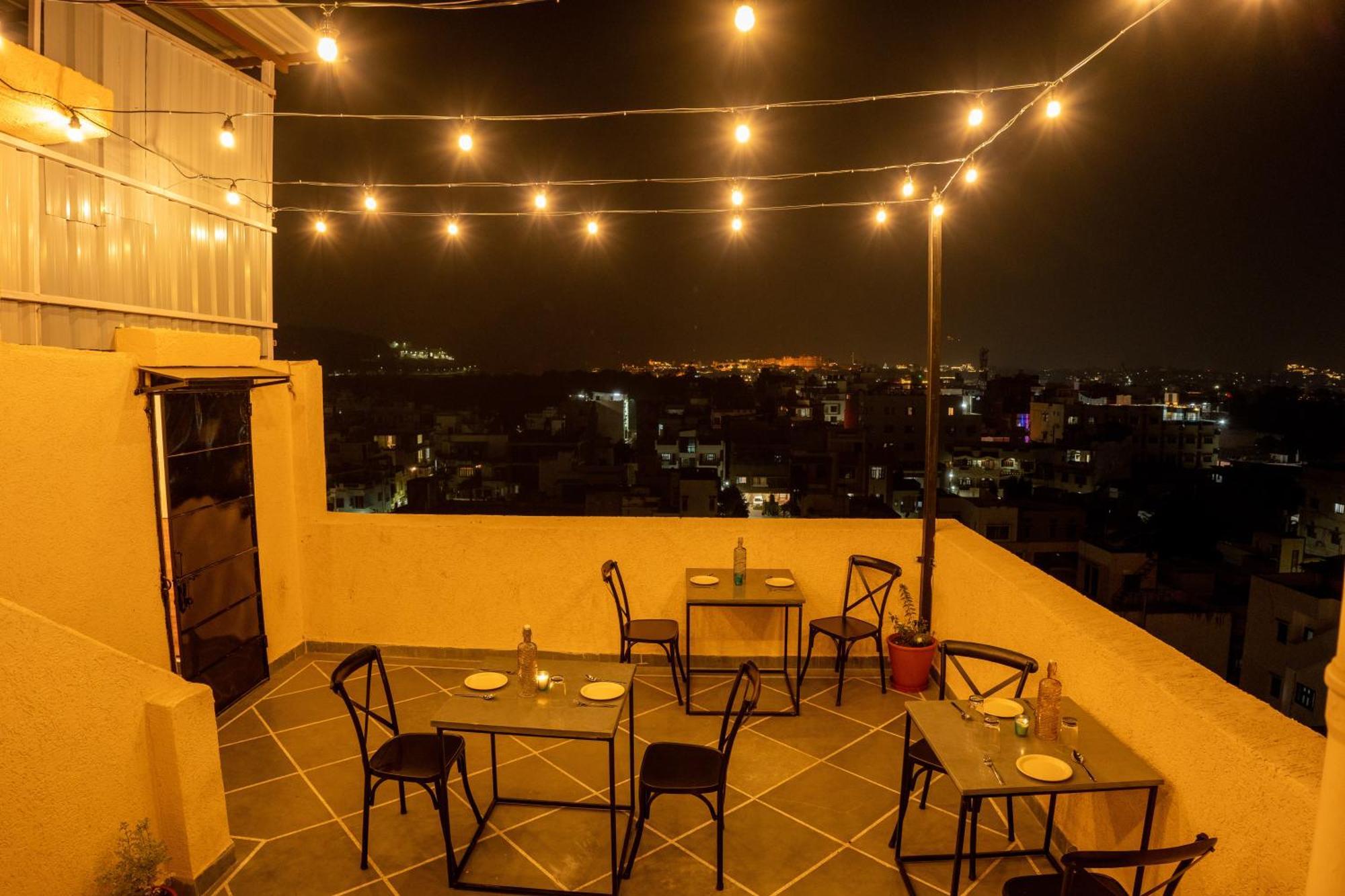 Hotel Raghunandan Palace - A Premier Boutique Stay, Center & 500 Meters From Railway Station Udaipur