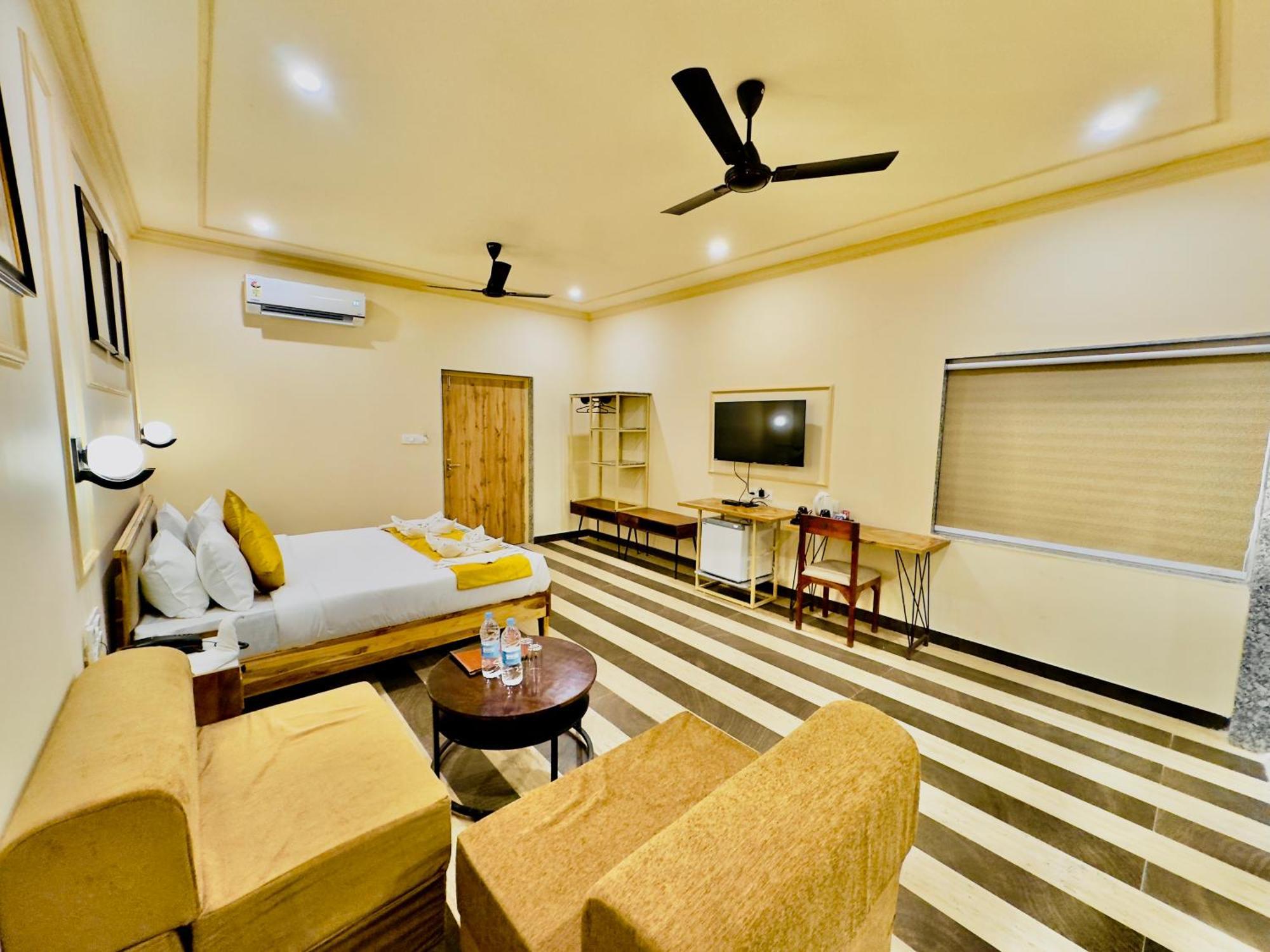 Udai Valley Resort- Top Rated In With Mountain View