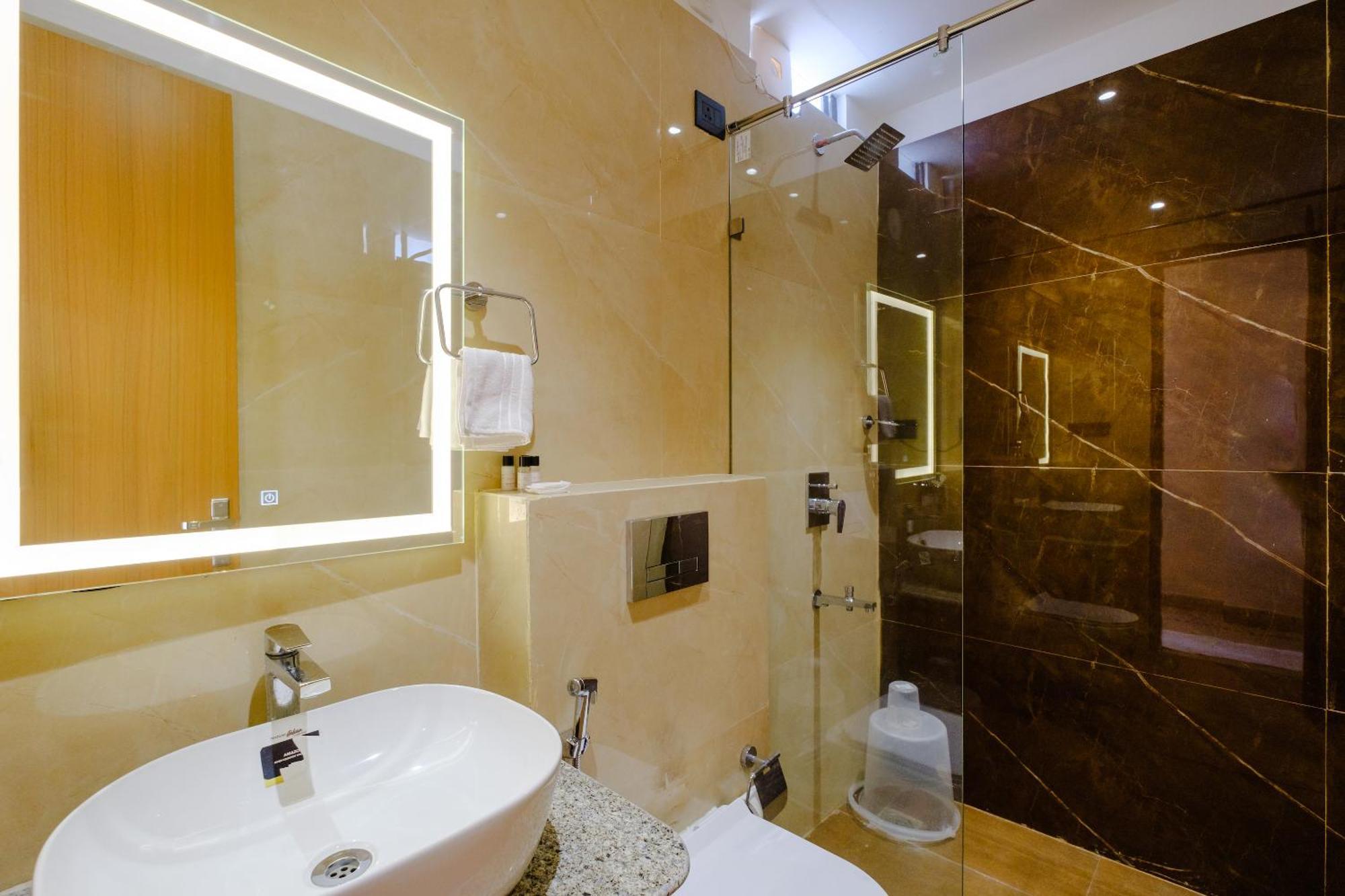 Hotel Infinia - A Luxury Boutique