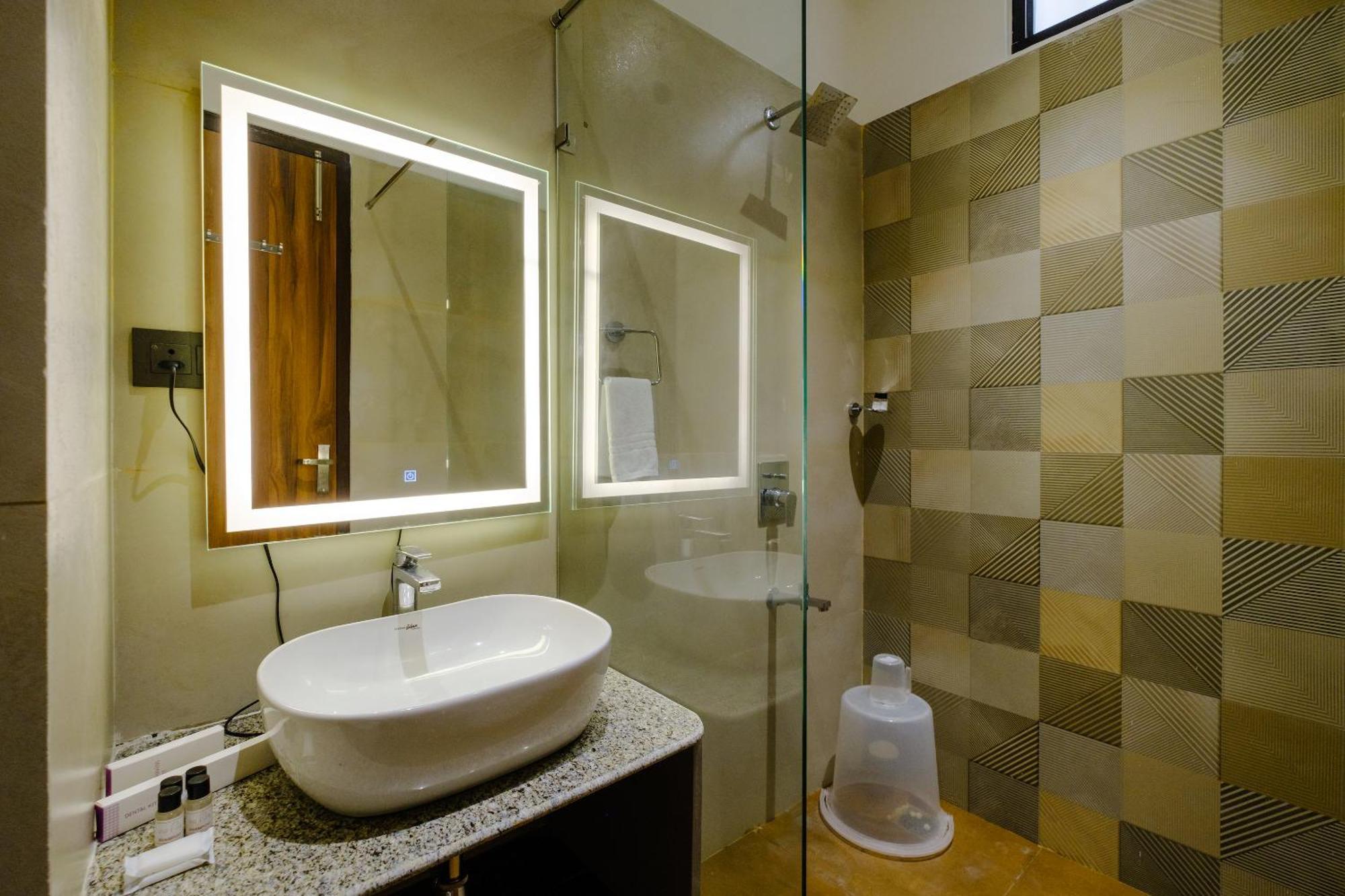Infinia - A Luxury Boutique Hotel 3*
