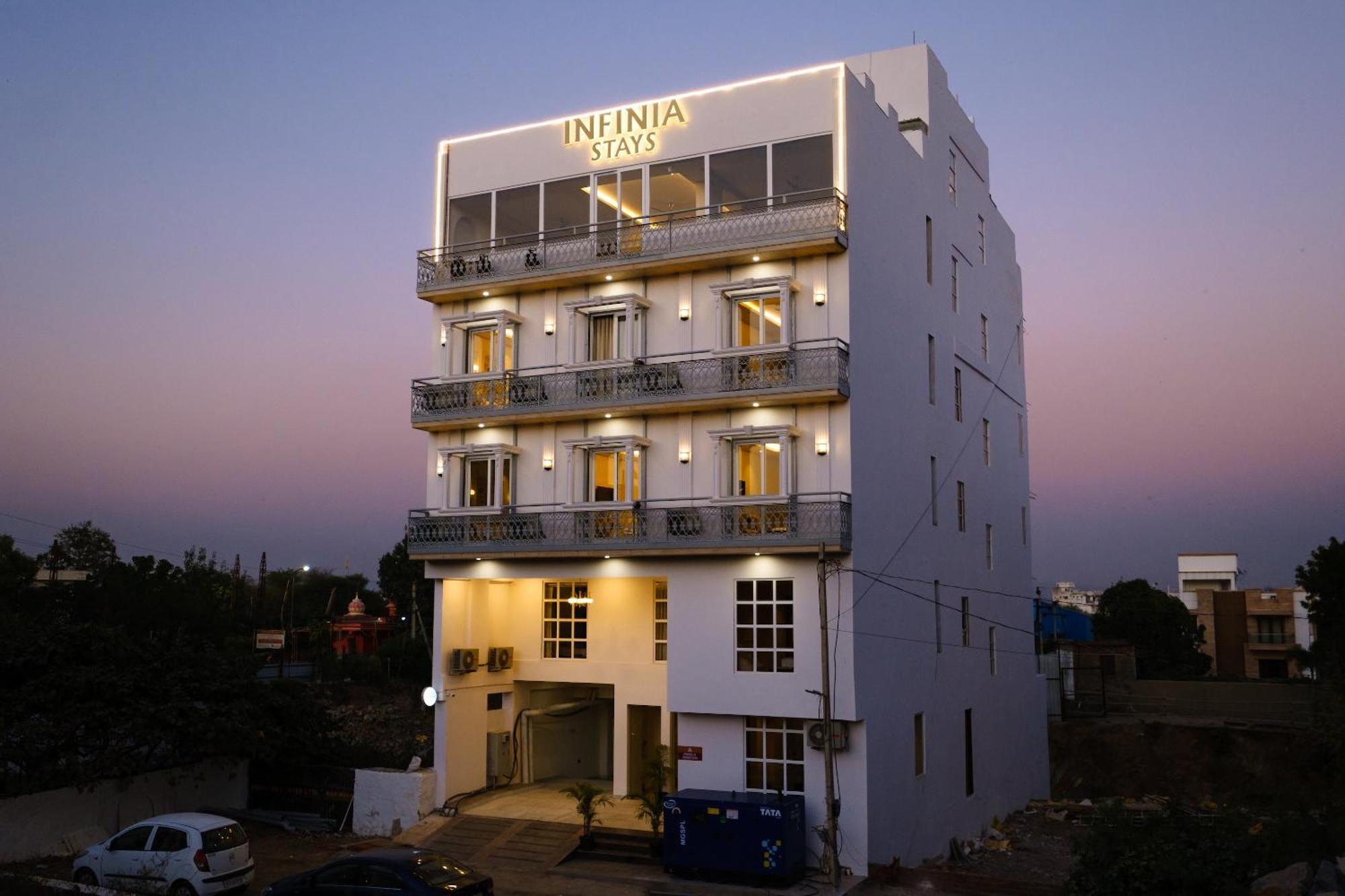 Infinia - A Luxury Boutique 3*