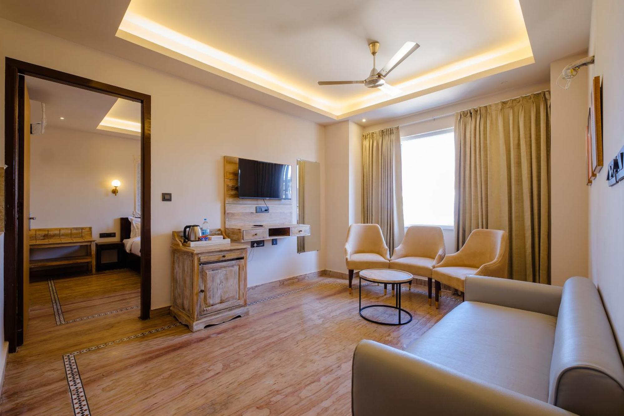 Hotel Infinia - A Luxury Boutique