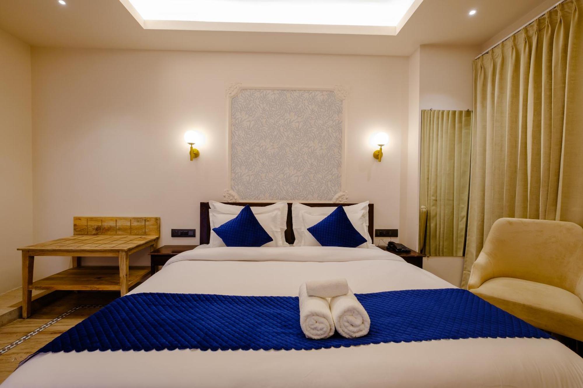 Hotel Infinia - A Luxury Boutique 3*