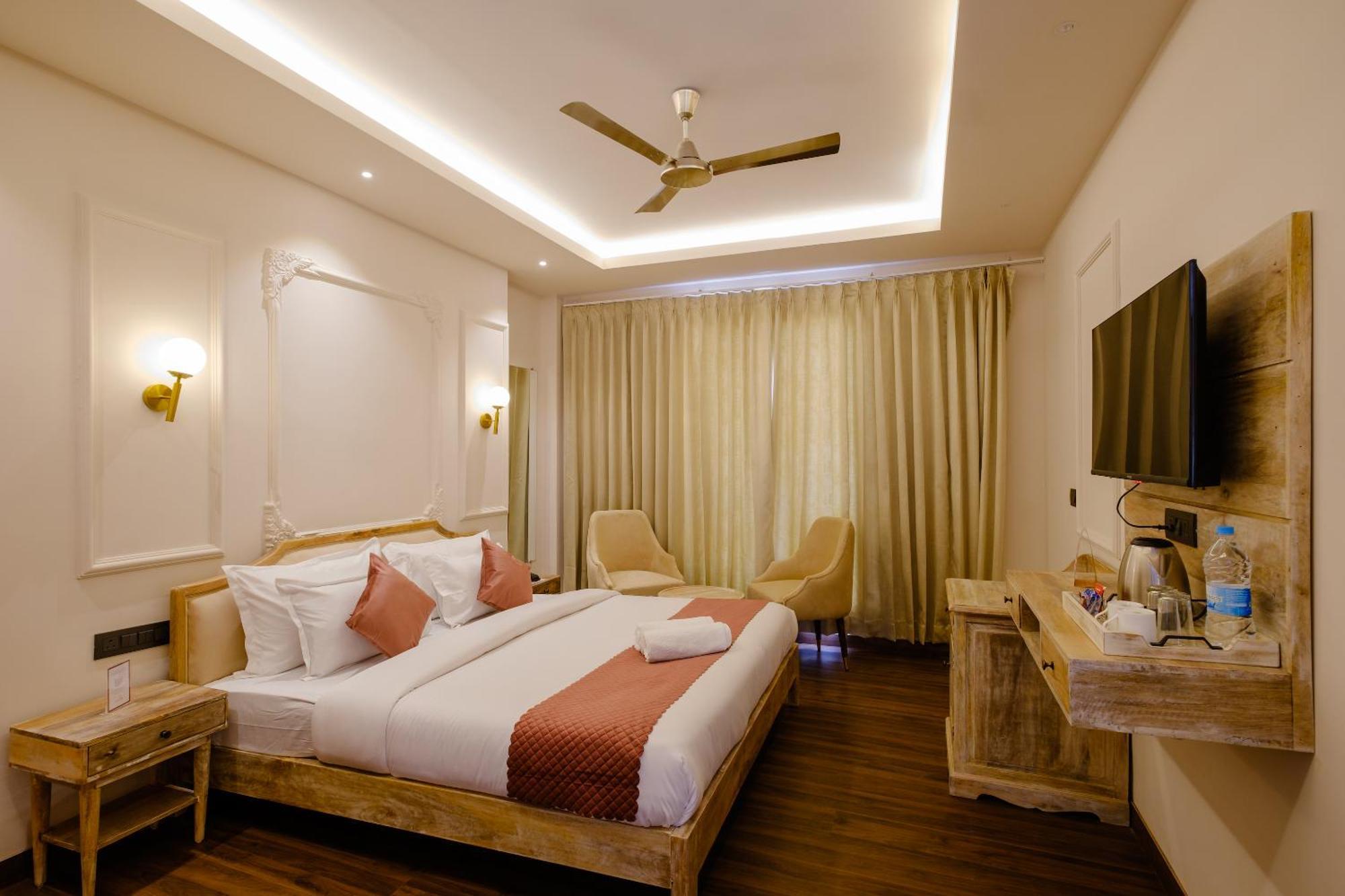 Infinia - A Luxury Boutique Hotel