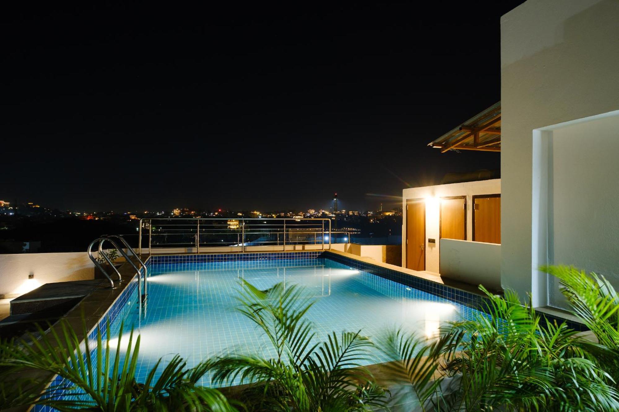 Infinia - A Luxury Boutique Hotel